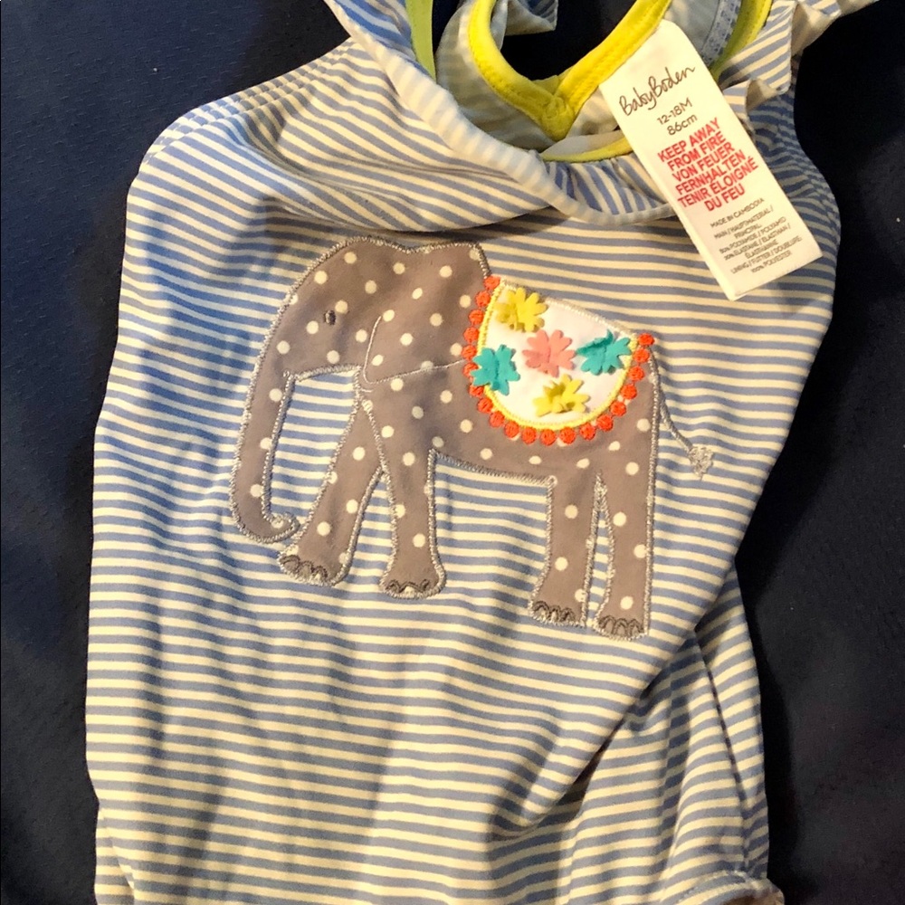 Baby Boden Bundle of bathing suits and cover up